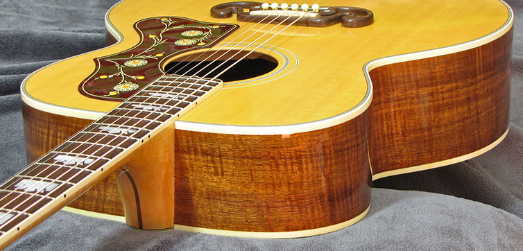 Gibson SJ-200 Custom Koa Guitar
