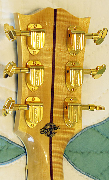 Gibson Custom Shop Super 200 Cutaway