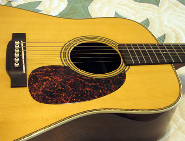 Martin D-28GE